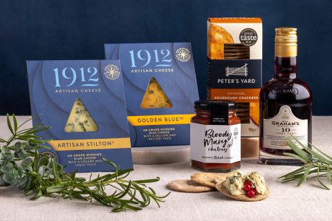 Clawson Farms Artisan Port and Stilton Bundle